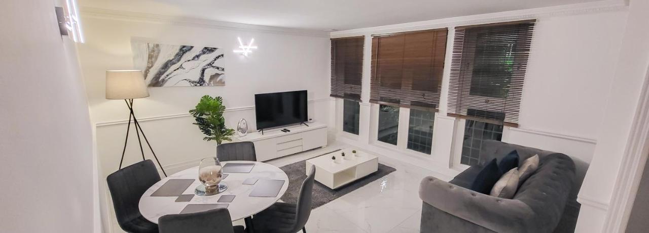 Stunning 2 Bedroom Apartment In Canary Wharf - Morland Apartments Λονδίνο Εξωτερικό φωτογραφία