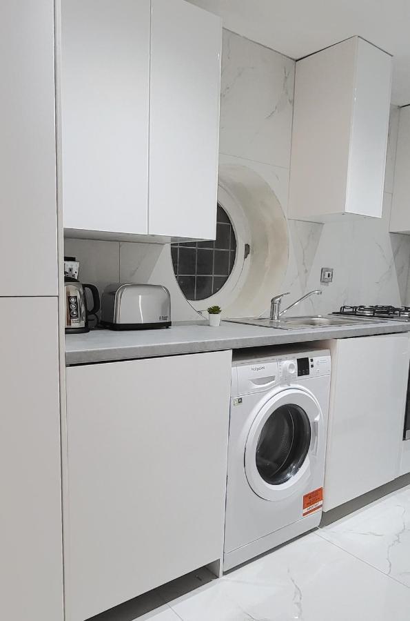 Stunning 2 Bedroom Apartment In Canary Wharf - Morland Apartments Λονδίνο Εξωτερικό φωτογραφία