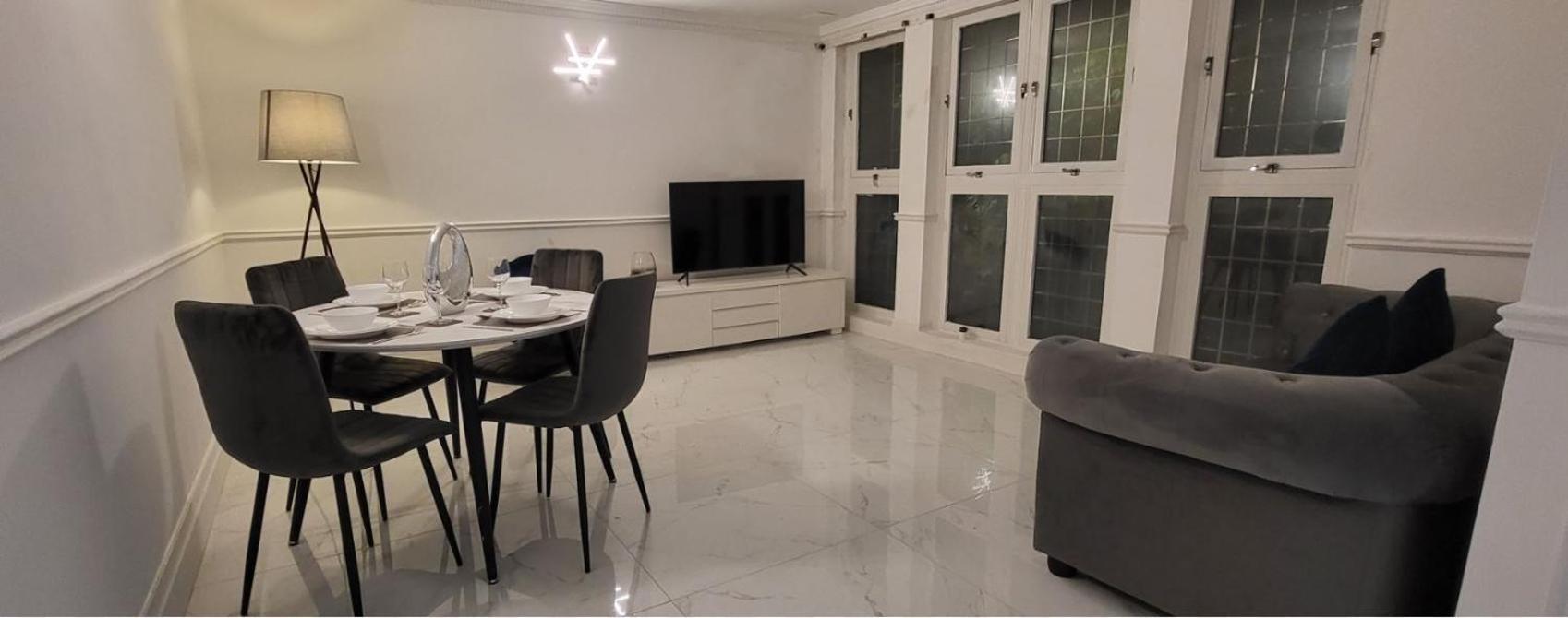 Stunning 2 Bedroom Apartment In Canary Wharf - Morland Apartments Λονδίνο Δωμάτιο φωτογραφία